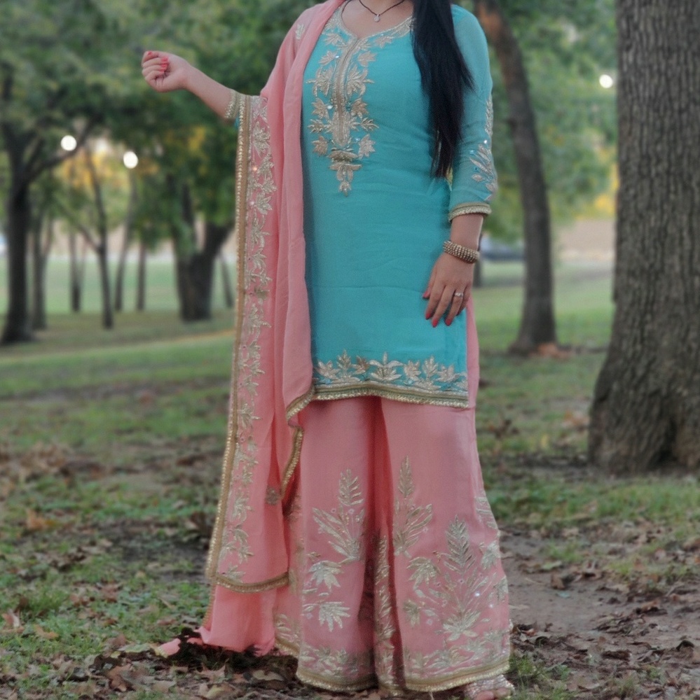 Sharara - Picture 2 of 3